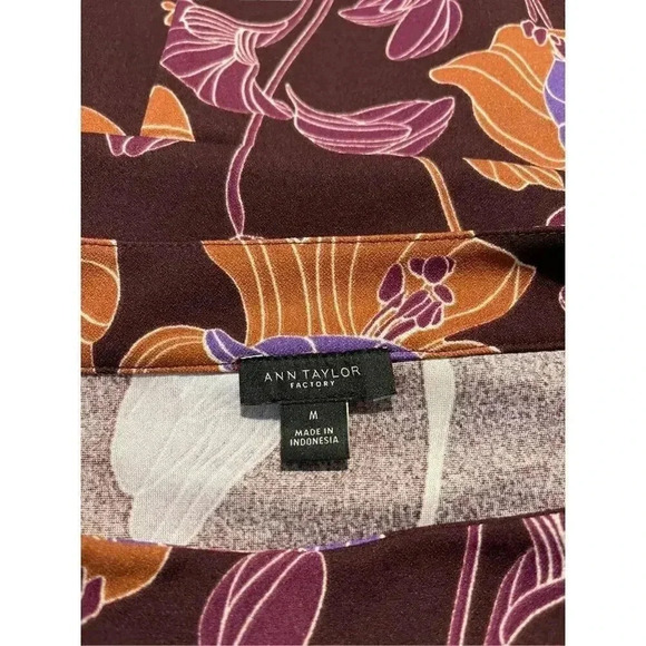 Ann Taylor Women's Floral Medium 3/4 Sleeve Peplum Top‎ - Picture 4 of 6